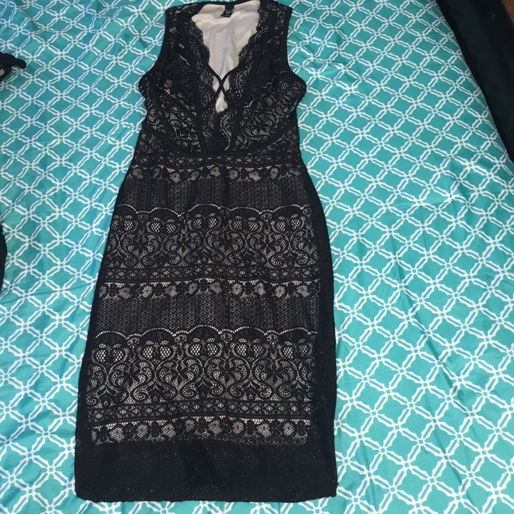 Black lace dress🖤